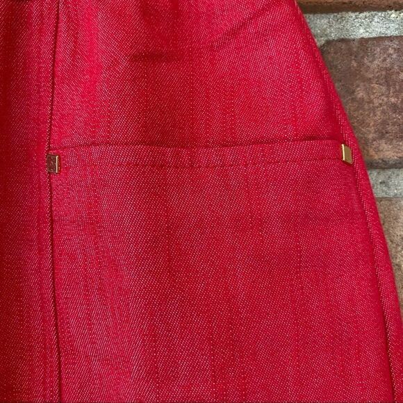 DressBarn Red Stretchy Denim Pencil Skirt with Faux Embellished Pockets Size 10 - Picture 4 of 8